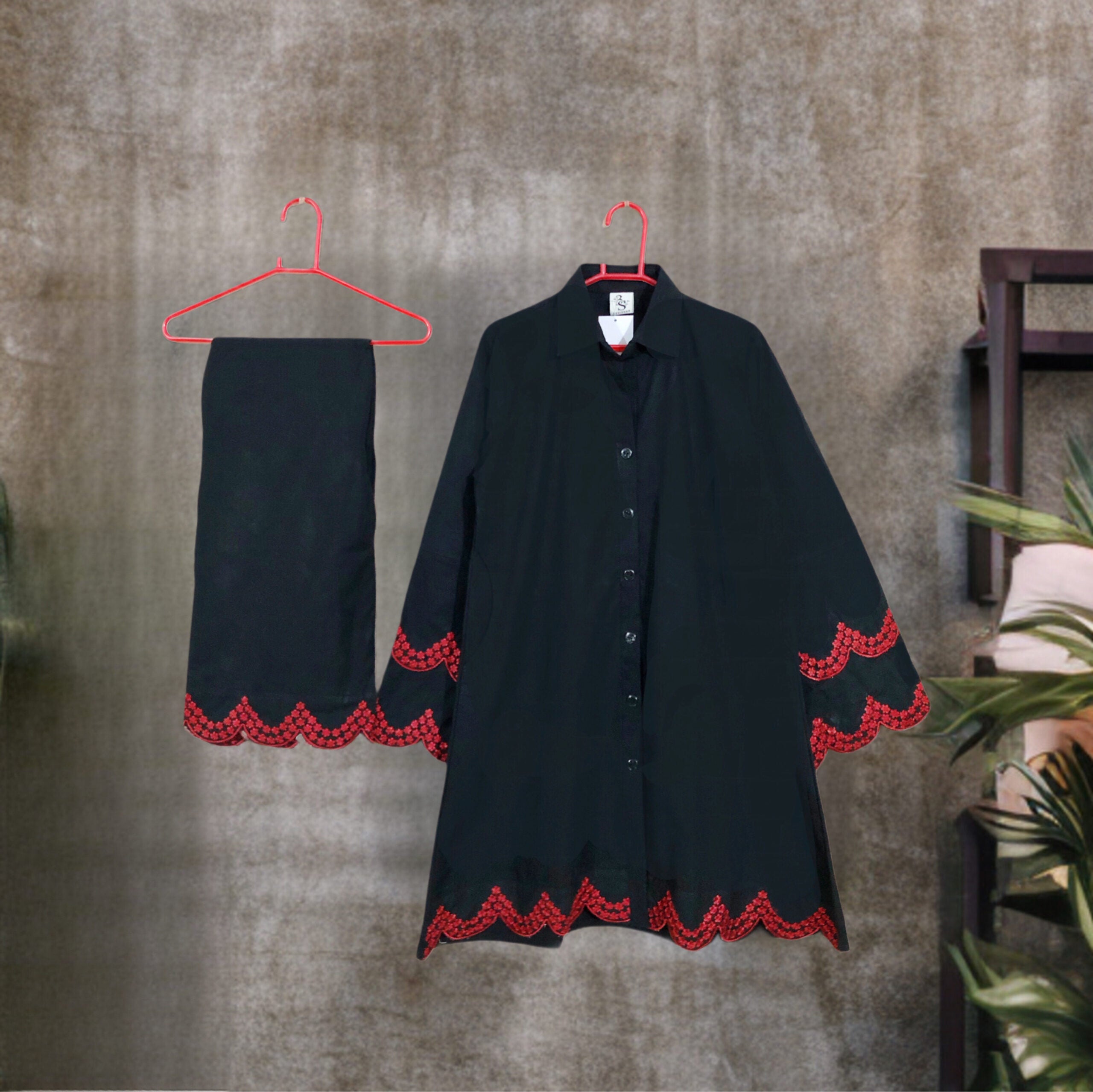 The Art of Choosing the Perfect Fabric: A Guide to Timeless Fashion
